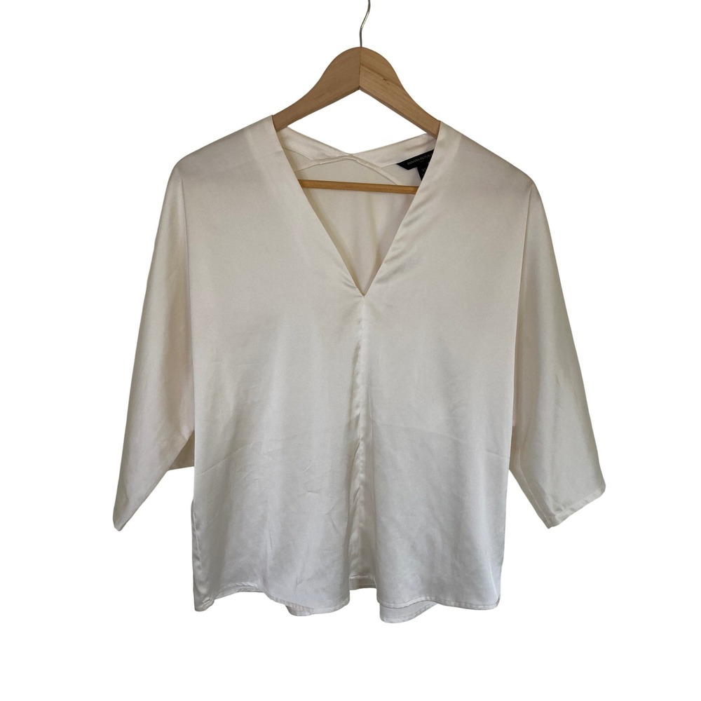 Banana Republic Women Ivory Satin V-Neck Strappy Back Blouse XS 803886-03 HOL 21